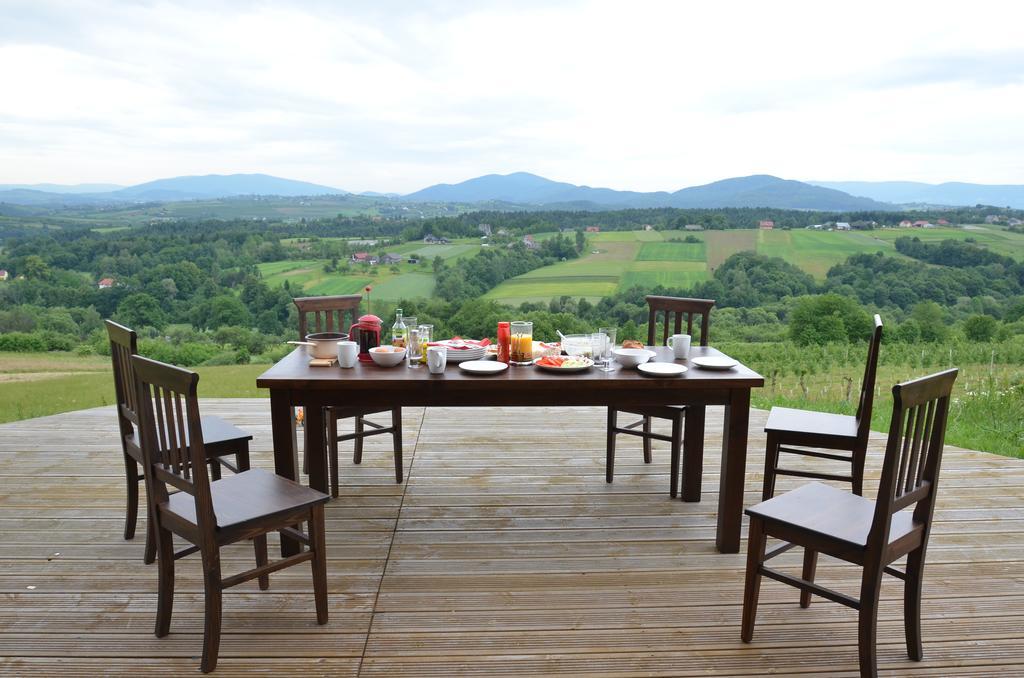 Fantastic View Vineyard Beskid Mountains Gruszow  Exteriér fotografie
